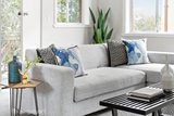 https://images.listonce.com.au/custom/160x/listings/279-haines-street-hawthorn-vic-3122/378/01685378_img_04.jpg?npgMuGZtjy8