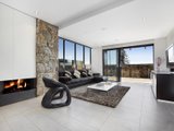 https://images.listonce.com.au/custom/160x/listings/279-marine-parade-elwood-vic-3184/773/01793773_img_01.jpg?r7a-g7NTPKU