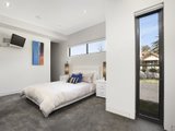 https://images.listonce.com.au/custom/160x/listings/279-marine-parade-elwood-vic-3184/773/01793773_img_05.jpg?yT2S-8My1yI