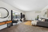 https://images.listonce.com.au/custom/160x/listings/279-northcliffe-road-edithvale-vic-3196/492/01635492_img_02.jpg?nWWenb6Dx5k