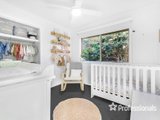 https://images.listonce.com.au/custom/160x/listings/279-taylor-road-mooroolbark-vic-3138/912/01525912_img_06.jpg?OQouRZWK1ik