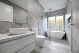https://images.listonce.com.au/custom/160x/listings/279b-mckinnon-road-mckinnon-vic-3204/775/01985775_img_14.jpg?rTN6H1f_U0k