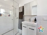 https://images.listonce.com.au/custom/160x/listings/27a-cherylnne-crescent-kilsyth-vic-3137/614/01525614_img_10.jpg?TkMf1GzEYgs