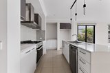 https://images.listonce.com.au/custom/160x/listings/27a-clements-street-bentleigh-east-vic-3165/425/01816425_img_08.jpg?wpVzcnwgRIU