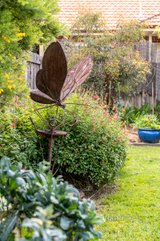 https://images.listonce.com.au/custom/160x/listings/27a-guthrie-street-brunswick-west-vic-3055/678/01126678_img_15.jpg?CPOxpY9Cbzw