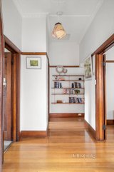 https://images.listonce.com.au/custom/160x/listings/27a-guthrie-street-brunswick-west-vic-3055/678/01126678_img_16.jpg?6KgIb3aPs4M