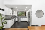 https://images.listonce.com.au/custom/160x/listings/28-30-beverley-drive-healesville-vic-3777/405/01227405_img_04.jpg?TwA6f9WBeu8