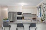 https://images.listonce.com.au/custom/160x/listings/28-akoonah-close-donvale-vic-3111/043/01559043_img_04.jpg?SkU1KRijJ6Y