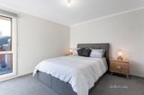 https://images.listonce.com.au/custom/160x/listings/28-akoonah-close-donvale-vic-3111/043/01559043_img_07.jpg?lBPY6txQE50