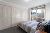 https://images.listonce.com.au/custom/160x/listings/28-akoonah-close-donvale-vic-3111/043/01559043_img_09.jpg?qjh5OPHtZOA