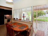https://images.listonce.com.au/custom/160x/listings/28-anderson-street-east-geelong-vic-3219/231/01699231_img_03.jpg?XShc-vTx0Ss
