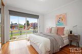 https://images.listonce.com.au/custom/160x/listings/28-ashleigh-crescent-meadow-heights-vic-3048/538/01772538_img_10.jpg?4KlhBGLsJKI