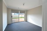 https://images.listonce.com.au/custom/160x/listings/28-barley-sheaf-drive-miners-rest-vic-3352/628/01726628_img_06.jpg?tsTSTkku8ZQ