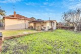 https://images.listonce.com.au/custom/160x/listings/28-bell-street-coburg-vic-3058/968/01930968_img_10.jpg?iJC95fWyTUI