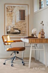 https://images.listonce.com.au/custom/160x/listings/28-bellbird-road-mount-eliza-vic-3930/066/01972066_img_19.jpg?hxan8JQo4GY