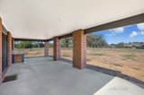 https://images.listonce.com.au/custom/160x/listings/28-blanket-gully-road-campbells-creek-vic-3451/962/00882962_img_08.jpg?HX0azwdcCQ8