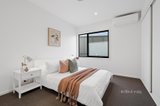 https://images.listonce.com.au/custom/160x/listings/28-burn-nar-look-drive-burwood-vic-3125/752/01550752_img_10.jpg?MwXOz7d_Nio