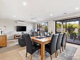 https://images.listonce.com.au/custom/160x/listings/28-carmichael-court-sebastopol-vic-3356/716/01576716_img_14.jpg?bXeZnkjGk4g