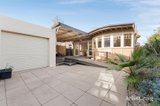 https://images.listonce.com.au/custom/160x/listings/28-chandler-street-williamstown-vic-3016/830/01739830_img_13.jpg?Rkq40jQe1OM