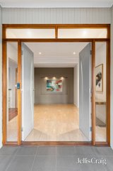 https://images.listonce.com.au/custom/160x/listings/28-chivers-road-templestowe-vic-3106/502/01813502_img_03.jpg?b5TyoPuZfL0