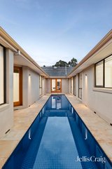 https://images.listonce.com.au/custom/160x/listings/28-chivers-road-templestowe-vic-3106/502/01813502_img_16.jpg?74uhvmn64U0