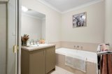 https://images.listonce.com.au/custom/160x/listings/28-cortland-street-doreen-vic-3754/974/01351974_img_10.jpg?BKma9StKFTY