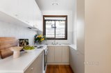 https://images.listonce.com.au/custom/160x/listings/28-darebin-boulevard-reservoir-vic-3073/120/01563120_img_04.jpg?xVLIKvYc98Q