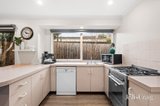 https://images.listonce.com.au/custom/160x/listings/28-day-crescent-bayswater-north-vic-3153/763/01933763_img_04.jpg?wS53t8OzebI