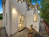 https://images.listonce.com.au/custom/160x/listings/28-dickens-street-glen-iris-vic-3146/011/00829011_img_08.jpg?x2g09ICdEwk