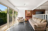 https://images.listonce.com.au/custom/160x/listings/28-dixon-avenue-croydon-vic-3136/351/01648351_img_07.jpg?40_hE8Y6XDo