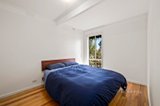 https://images.listonce.com.au/custom/160x/listings/28-dixon-avenue-croydon-vic-3136/351/01648351_img_10.jpg?7lTahXUgsTA