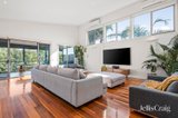 https://images.listonce.com.au/custom/160x/listings/28-drummer-hill-lane-mooroolbark-vic-3138/630/01904630_img_03.jpg?l07f7awU1WY