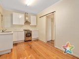 https://images.listonce.com.au/custom/160x/listings/28-durham-road-kilsyth-vic-3137/628/01525628_img_07.jpg?ddnxp4o6nOs