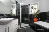 https://images.listonce.com.au/custom/160x/listings/28-edgar-street-kingsville-vic-3012/284/01977284_img_03.jpg?GW5TJqRXfLM