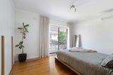 https://images.listonce.com.au/custom/160x/listings/28-florence-street-mentone-vic-3194/428/00973428_img_06.jpg?EZLZQz-hkNk