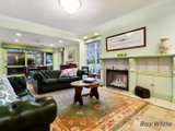 https://images.listonce.com.au/custom/160x/listings/28-fowler-street-box-hill-south-vic-3128/433/01743433_img_07.jpg?vDR96dNKRQ4