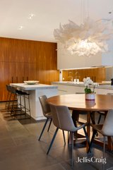 https://images.listonce.com.au/custom/160x/listings/28-garton-street-carlton-north-vic-3054/813/01905813_img_11.jpg?wgxt0cW0UuM