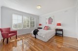 https://images.listonce.com.au/custom/160x/listings/28-glenda-street-doncaster-vic-3108/454/01574454_img_06.jpg?z7NeNspog_4