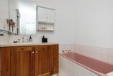 https://images.listonce.com.au/custom/160x/listings/28-glenvale-road-ringwood-north-vic-3134/439/01942439_img_06.jpg?QyosErWIz0A