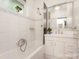 https://images.listonce.com.au/custom/160x/listings/28-hambleton-street-albert-park-vic-3206/091/01087091_img_07.jpg?uptJaYjLYKk