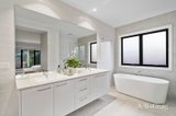 https://images.listonce.com.au/custom/160x/listings/28-harold-street-blackburn-vic-3130/860/01898860_img_08.jpg?eZpbLOphdm0