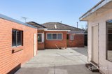 https://images.listonce.com.au/custom/160x/listings/28-hatter-street-pascoe-vale-south-vic-3044/585/01753585_img_10.jpg?JlGdF2j4NPs
