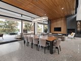 https://images.listonce.com.au/custom/160x/listings/28-heads-road-donvale-vic-3111/260/01781260_img_05.jpg?_7jSj2rd9Hs