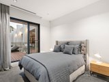 https://images.listonce.com.au/custom/160x/listings/28-heads-road-donvale-vic-3111/260/01781260_img_13.jpg?sMNuuRcXqCo