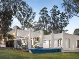 https://images.listonce.com.au/custom/160x/listings/28-heads-road-donvale-vic-3111/260/01781260_img_24.jpg?qVYxZdP0iJs