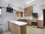 https://images.listonce.com.au/custom/160x/listings/28-heathfield-rise-box-hill-north-vic-3129/010/01684010_img_03.jpg?jMsmUc_R1nQ