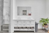 https://images.listonce.com.au/custom/160x/listings/28-heliopolis-street-pascoe-vale-south-vic-3044/424/01739424_img_04.jpg?2yuLBR559gc