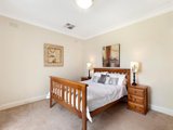 https://images.listonce.com.au/custom/160x/listings/28-hertford-crescent-balwyn-vic-3103/812/01683812_img_05.jpg?45MtMdMC4l4
