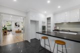 https://images.listonce.com.au/custom/160x/listings/28-hertford-road-doncaster-east-vic-3109/825/01006825_img_04.jpg?i3bZOerdhOY