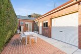 https://images.listonce.com.au/custom/160x/listings/28-homewood-lane-highton-vic-3216/755/01702755_img_07.jpg?w1U2mvfjlII